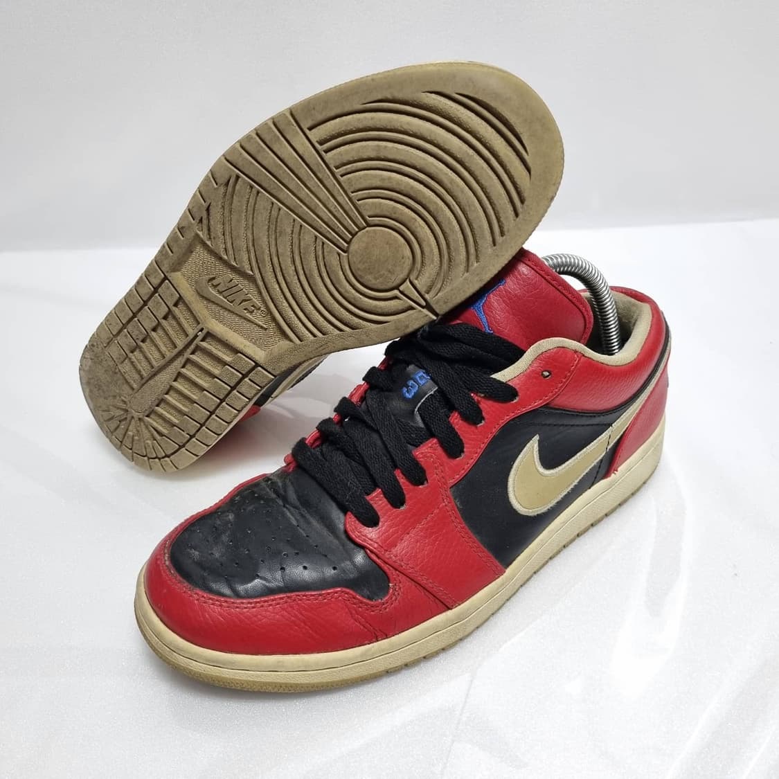 NIKE AIR JORDAN 1 Low red/gold 상품이미지4