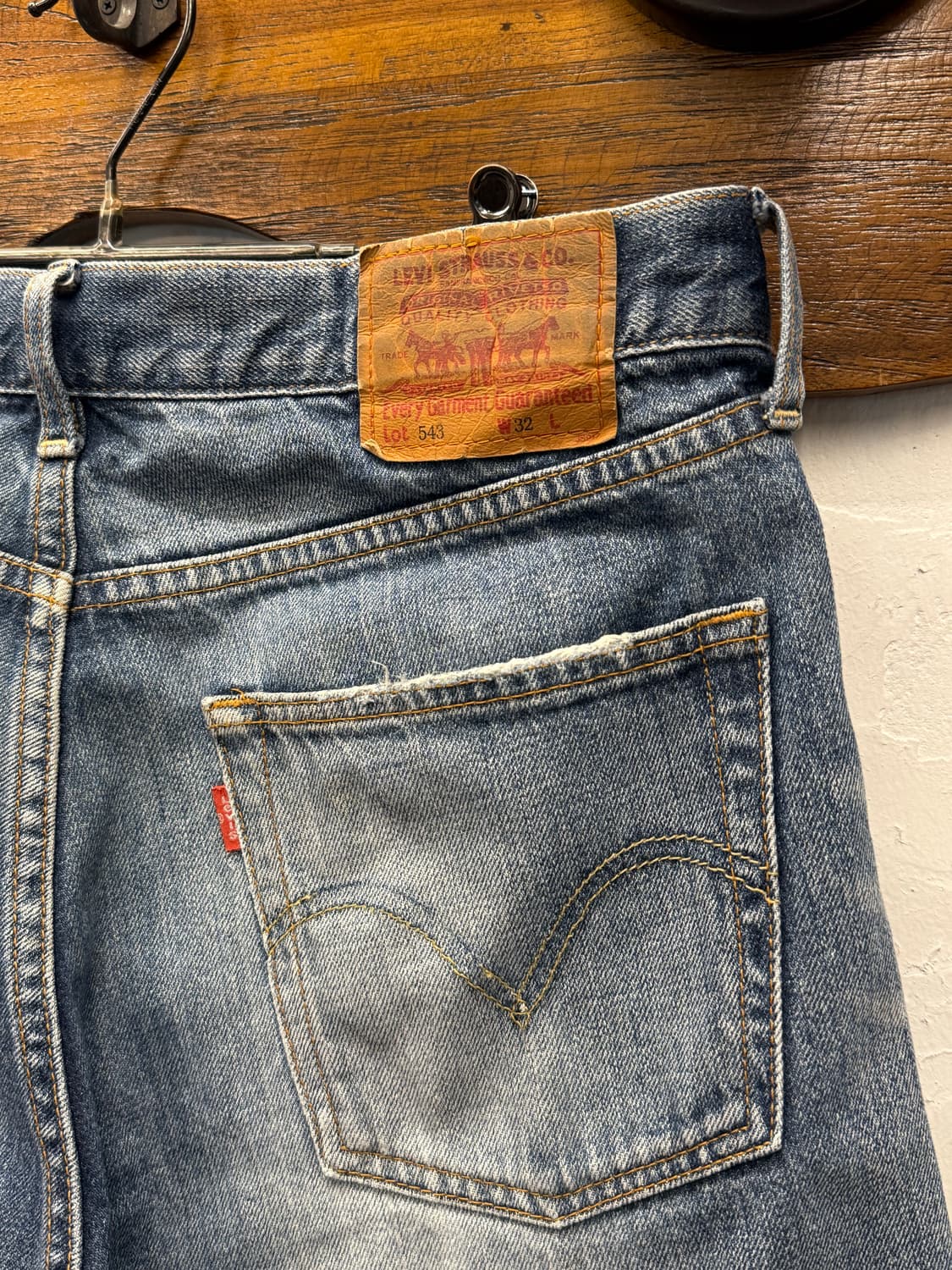 Levi’s 543 Denim Shorts 상품이미지3
