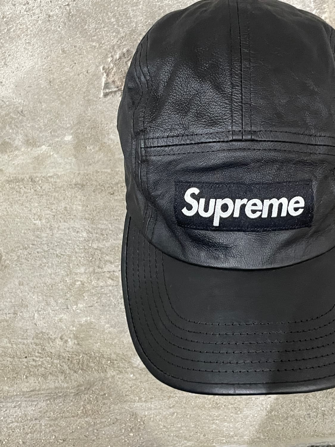 슈프림 21S/S 블랙 레더 캠프캡 상품이미지4