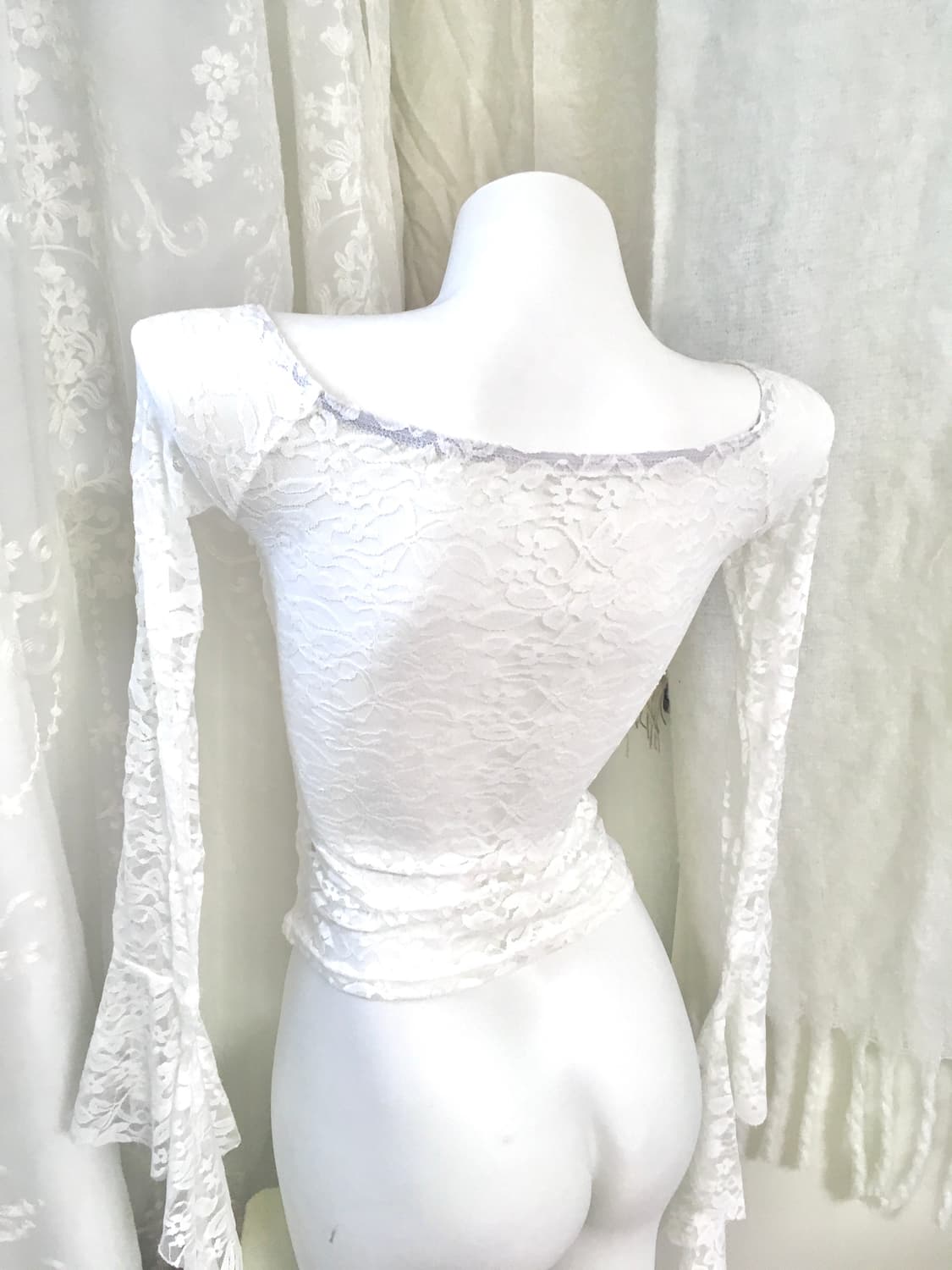 화이트 레이스 슬림 프릴 롱슬리브 상품이미지7