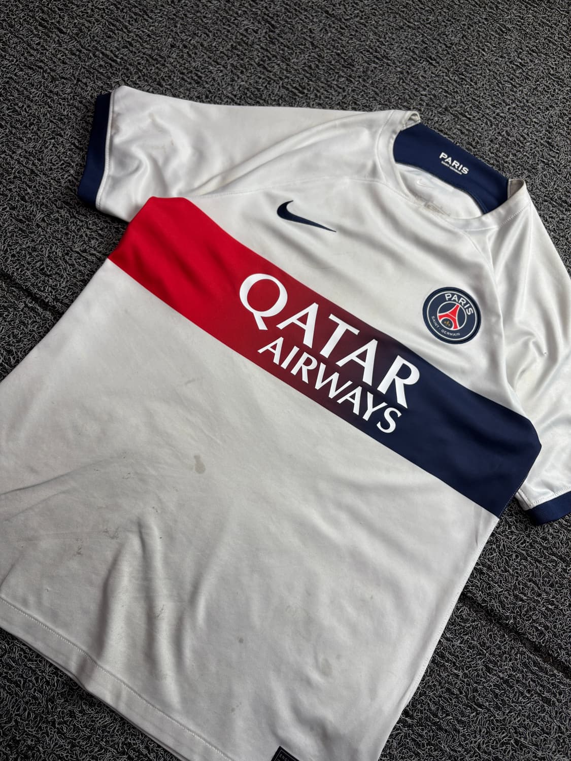 나이키 23-24 파리생제르맹 드라이핏 스타디움 어웨이 저지 2469 상품이미지3