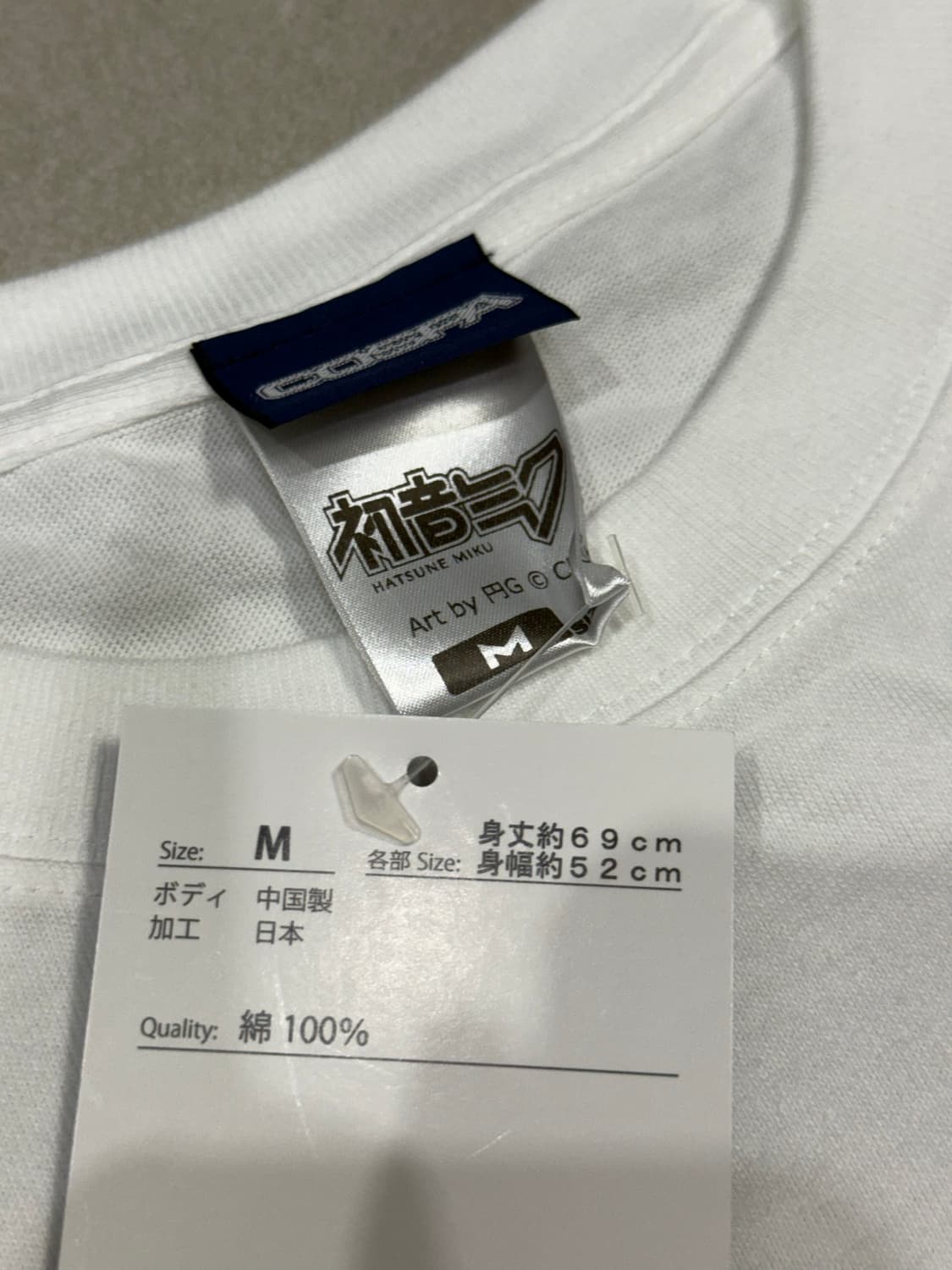 하츠네 미쿠 코스파 공식 머천다이즈 반팔 티셔츠 상품이미지3
