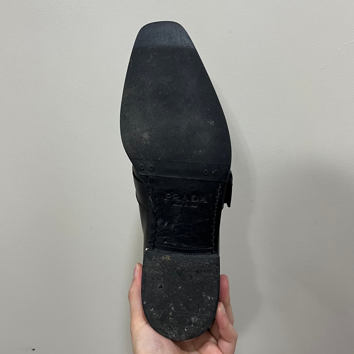 Prada Buckle Loafers 상품이미지7