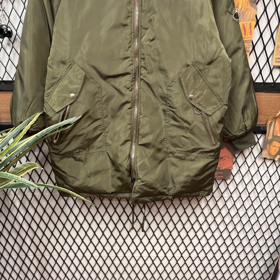 90s JPN VINTAGE 오리지널 자수 패치 후드 퍼 파카 카키 상품이미지4