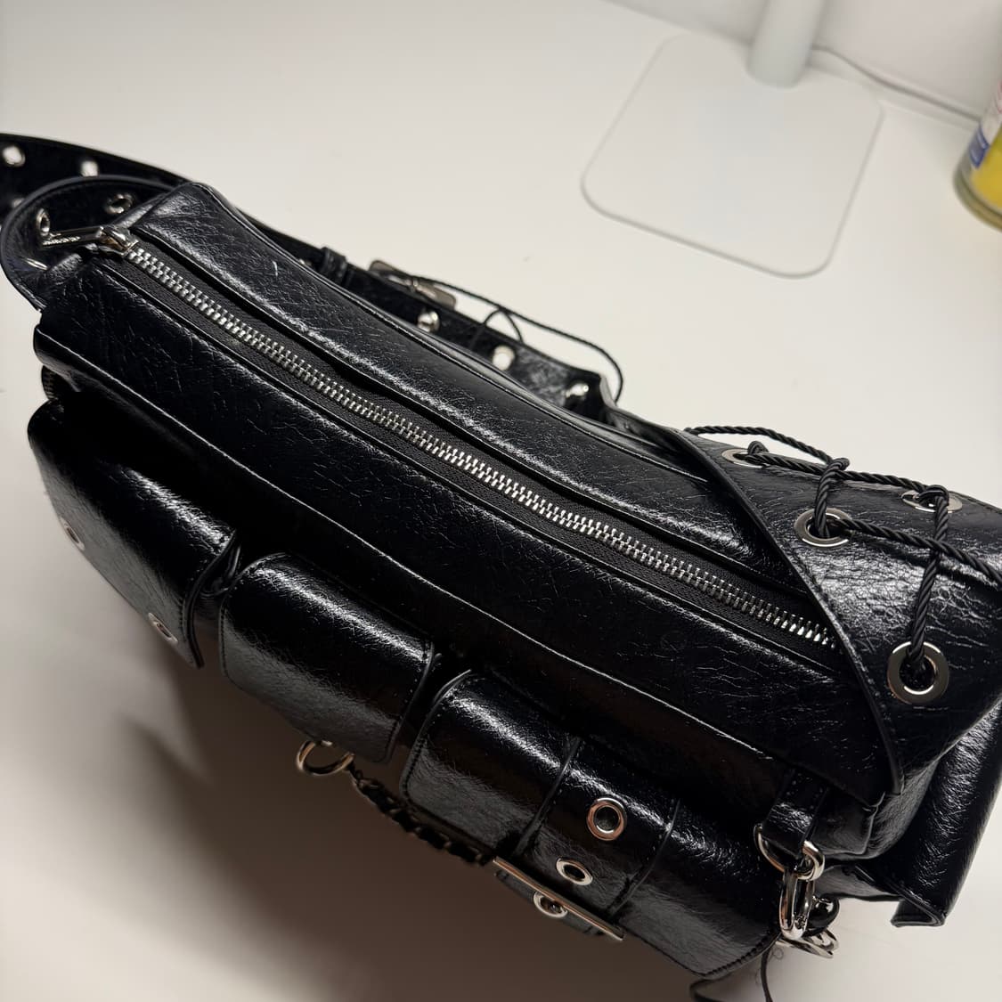 블랙퍼플 포트리스 백+리본끈+키링포함+더스트백+완충종이까지 포함 상품이미지4