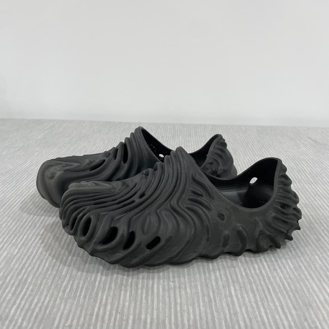 836) 크록스 x 살레헤 벰버리 폴렉스 사스콰치 클로그 245mm 상품이미지3