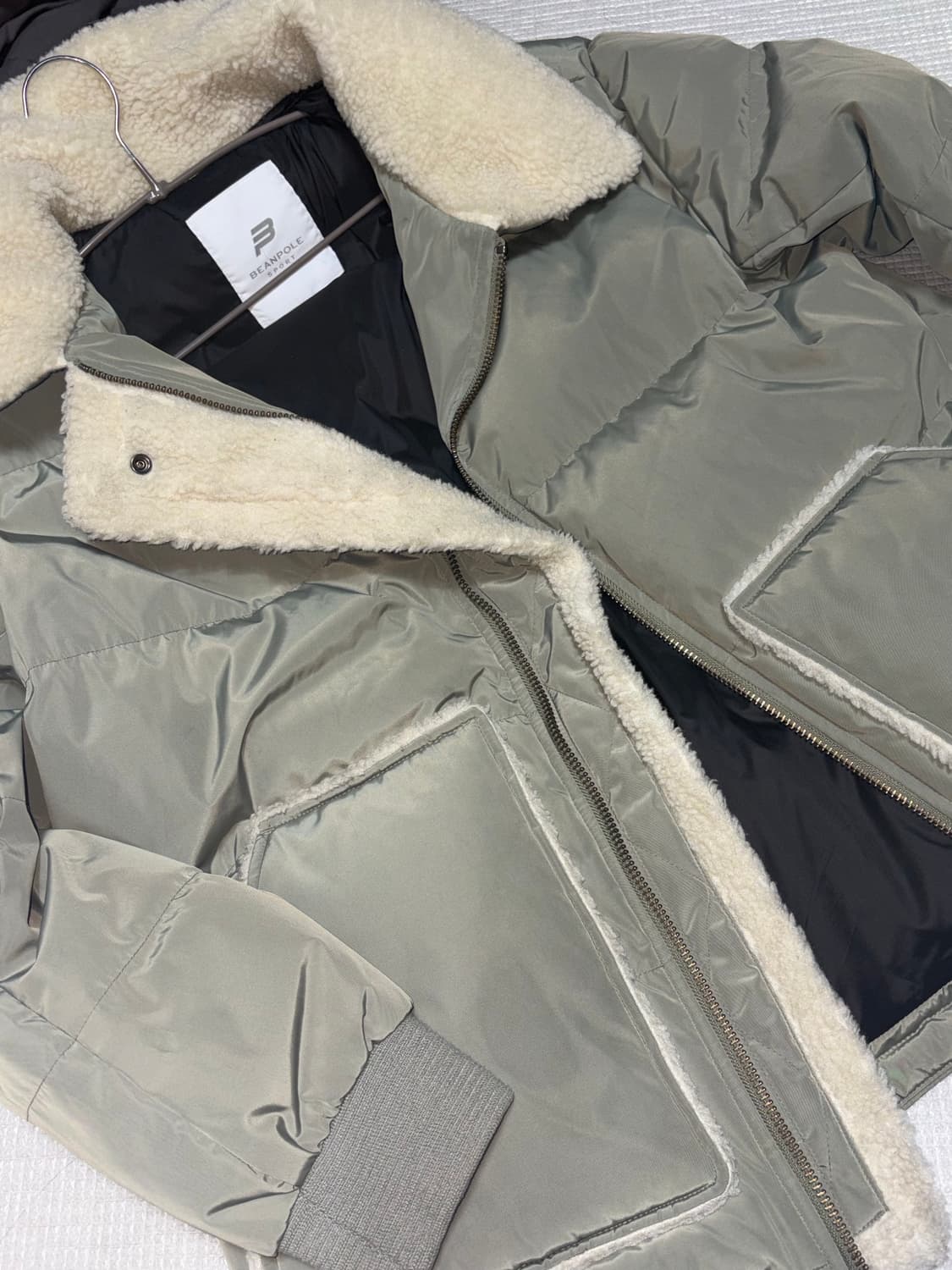 빈폴 뽀글이 카키색 패딩 100 상품이미지1