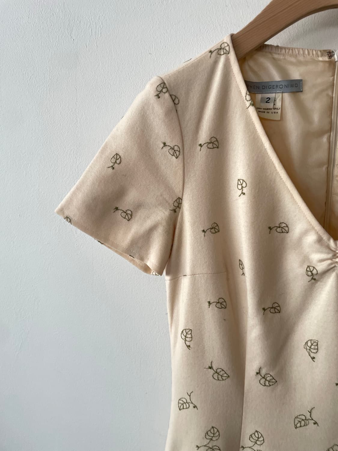 vintage v-neck embroidered wool dress 상품이미지4