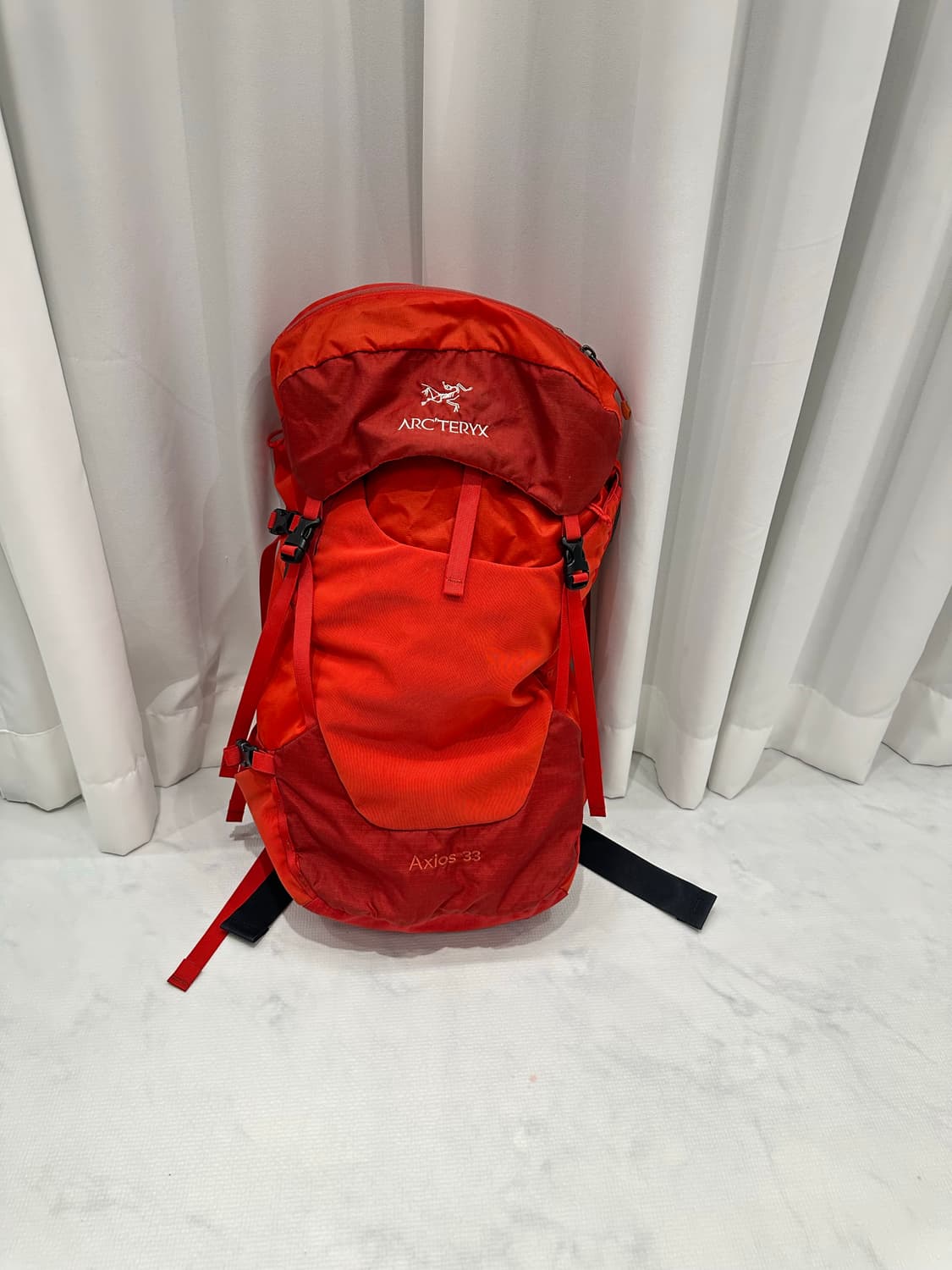 아크테릭스 엑시오스 33 백팩 상품이미지1