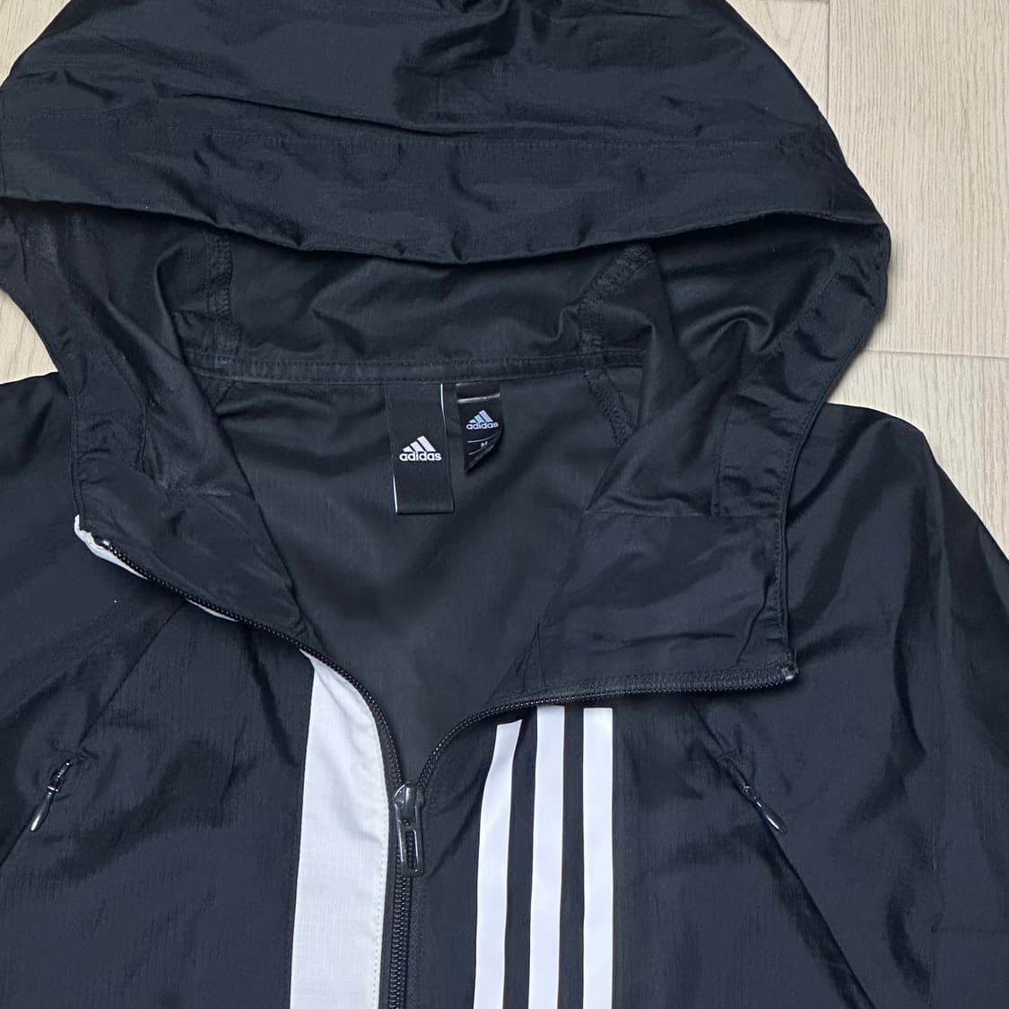 아디다스 삼선 블랙 바람막이 상품이미지2