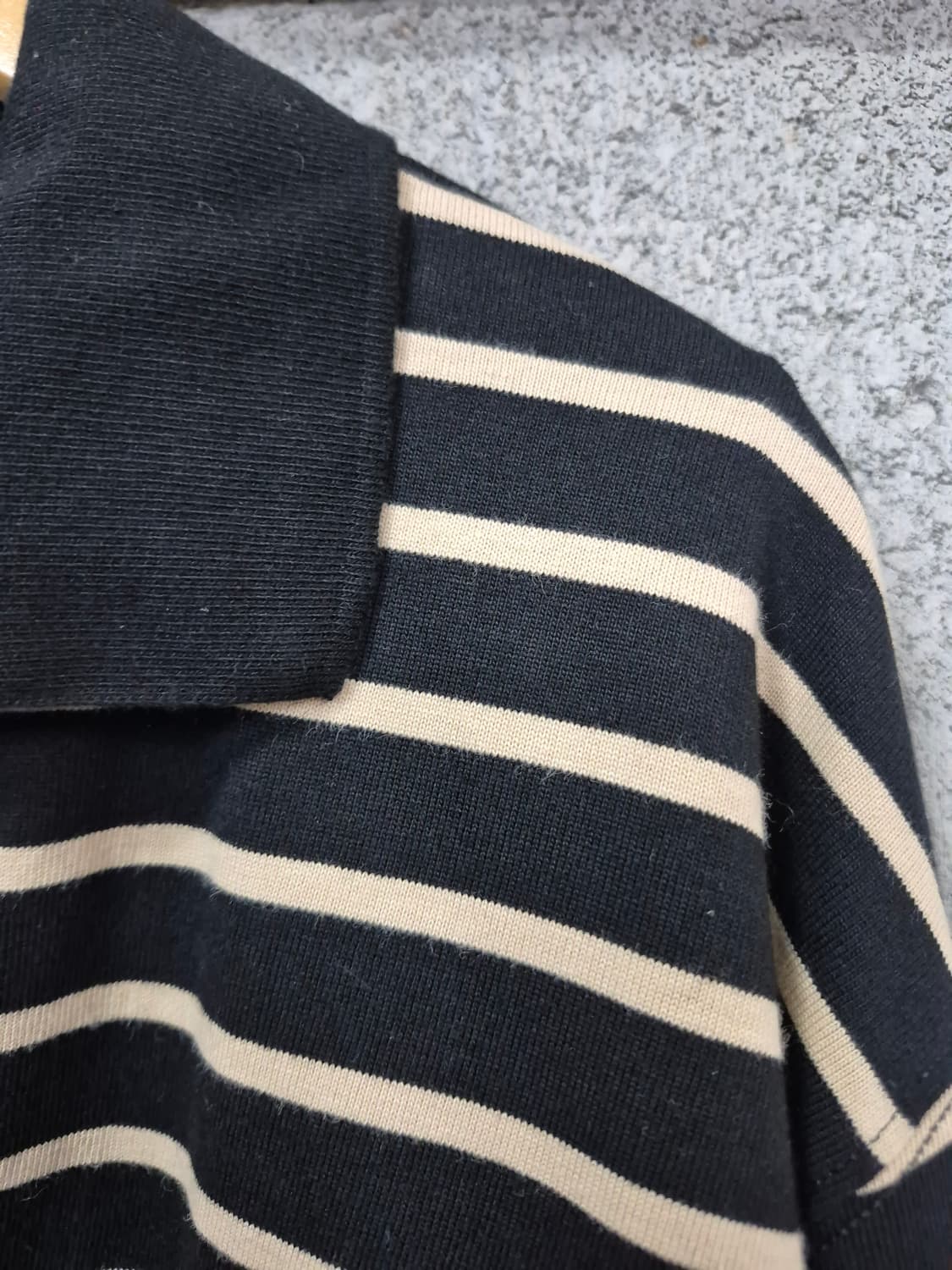  COS 릴랙스 박시 스트라이프 롱슬리브 폴로셔츠 상품이미지3