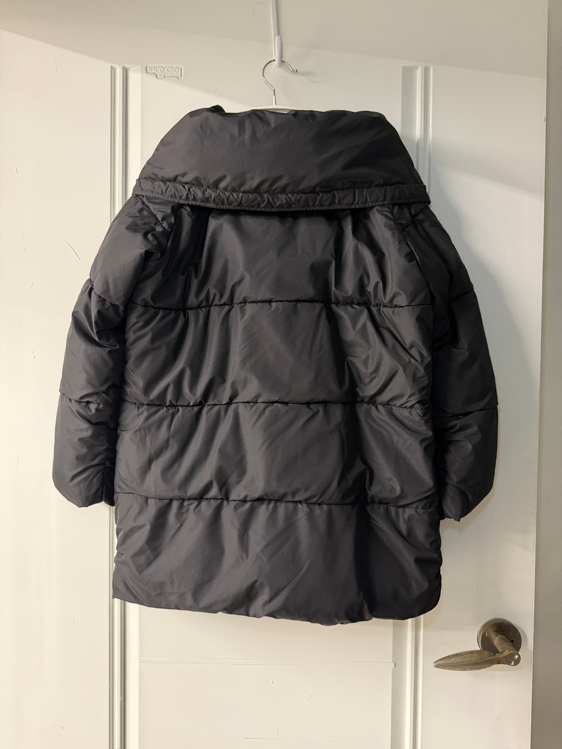 데님앤서플라이 블랙 푸퍼패딩 상품이미지9