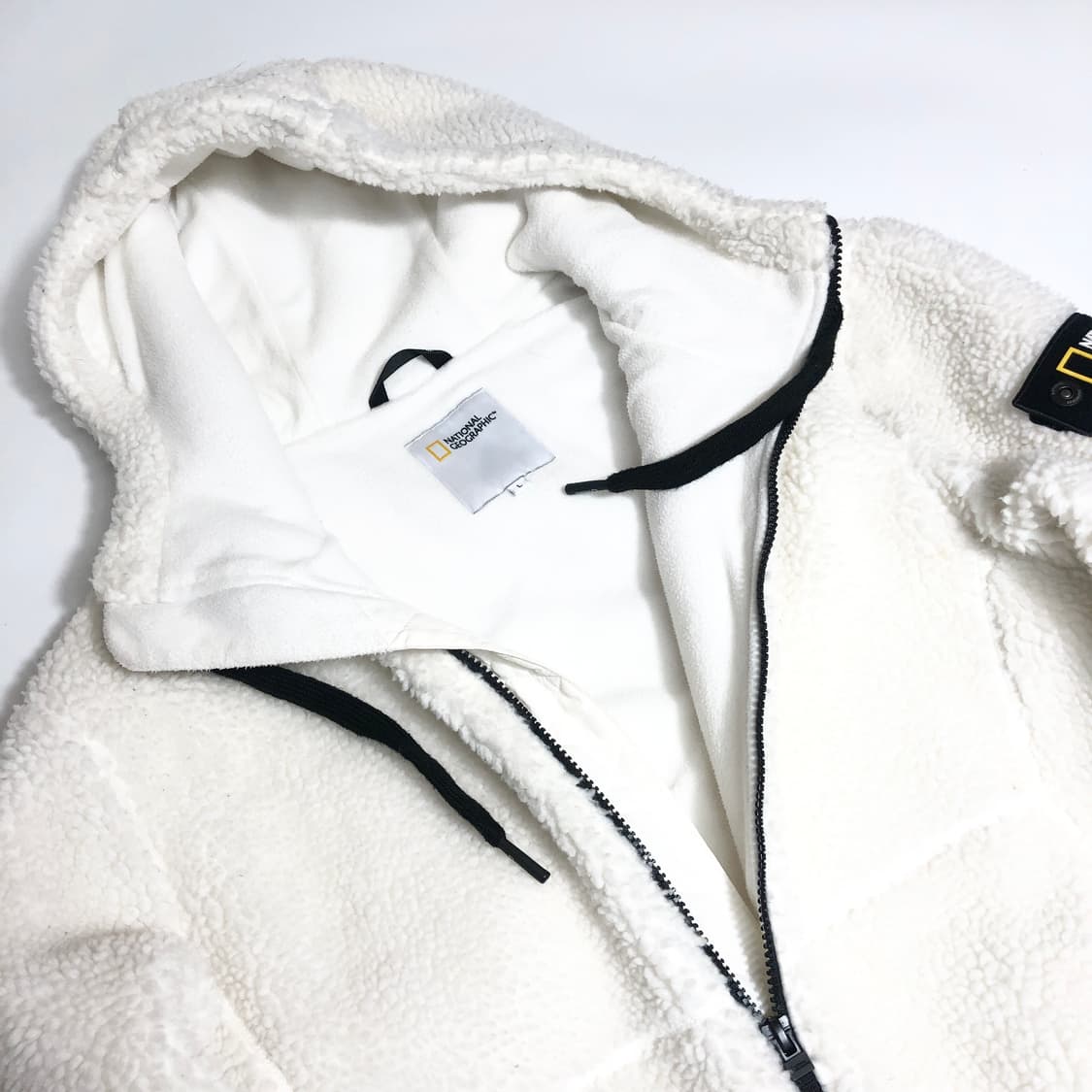 내셔널지오그래픽 뽀글이 점퍼 L 상품이미지3