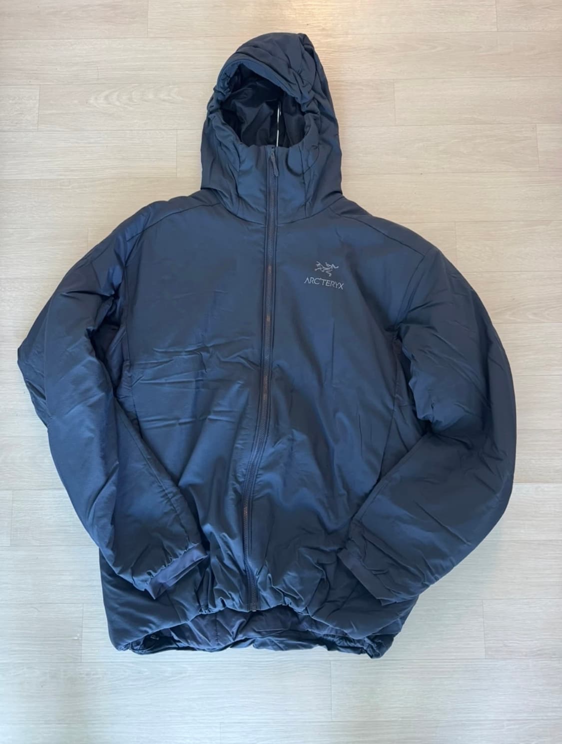 XL 아크테릭스 아톰 AR(헤비웨이트) 후디 블랙 사파이어 / 패딩 상품이미지1