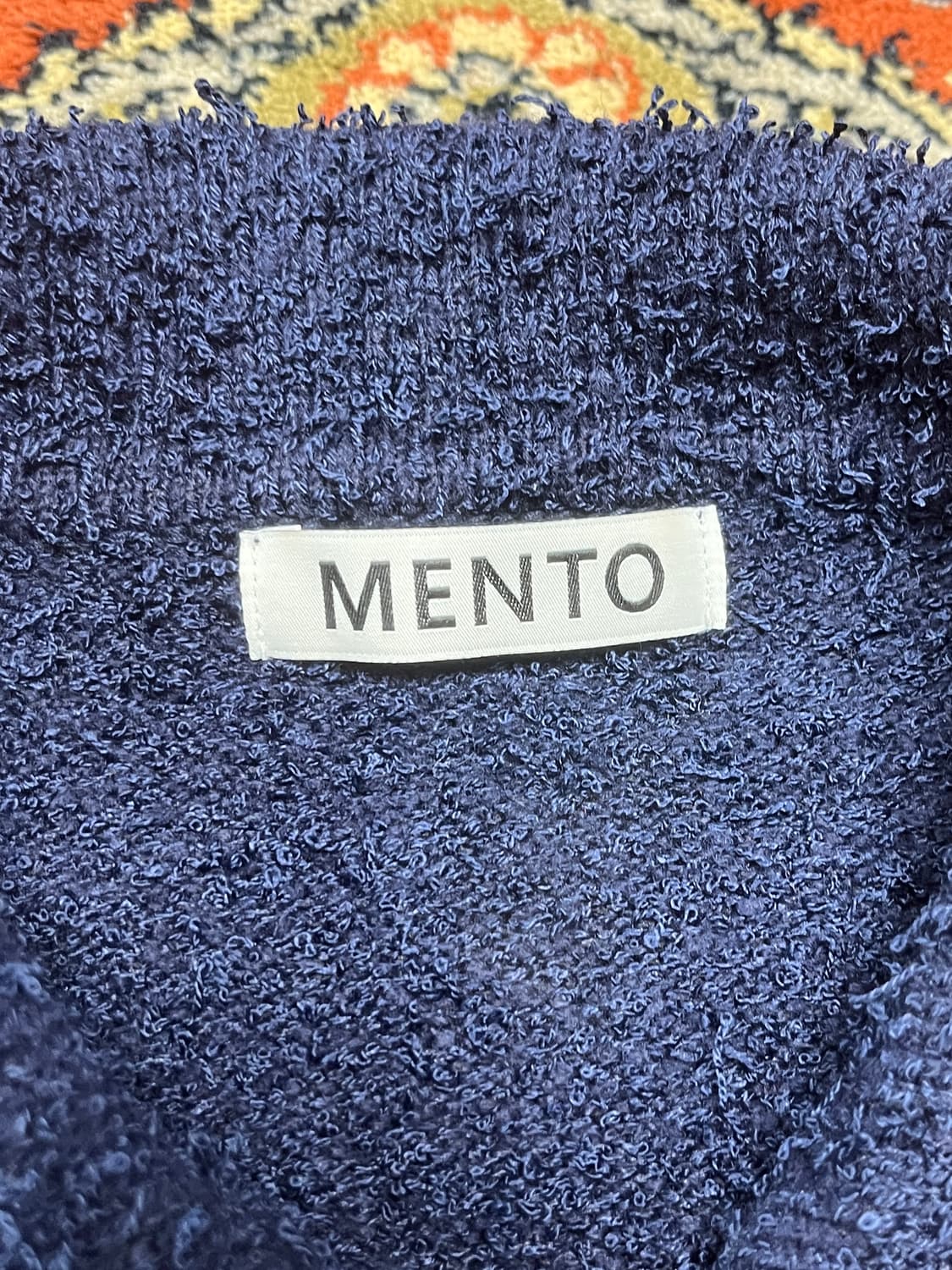 [FREE] 멘토 네이비 니트 부클 카라 가디건 상품이미지2