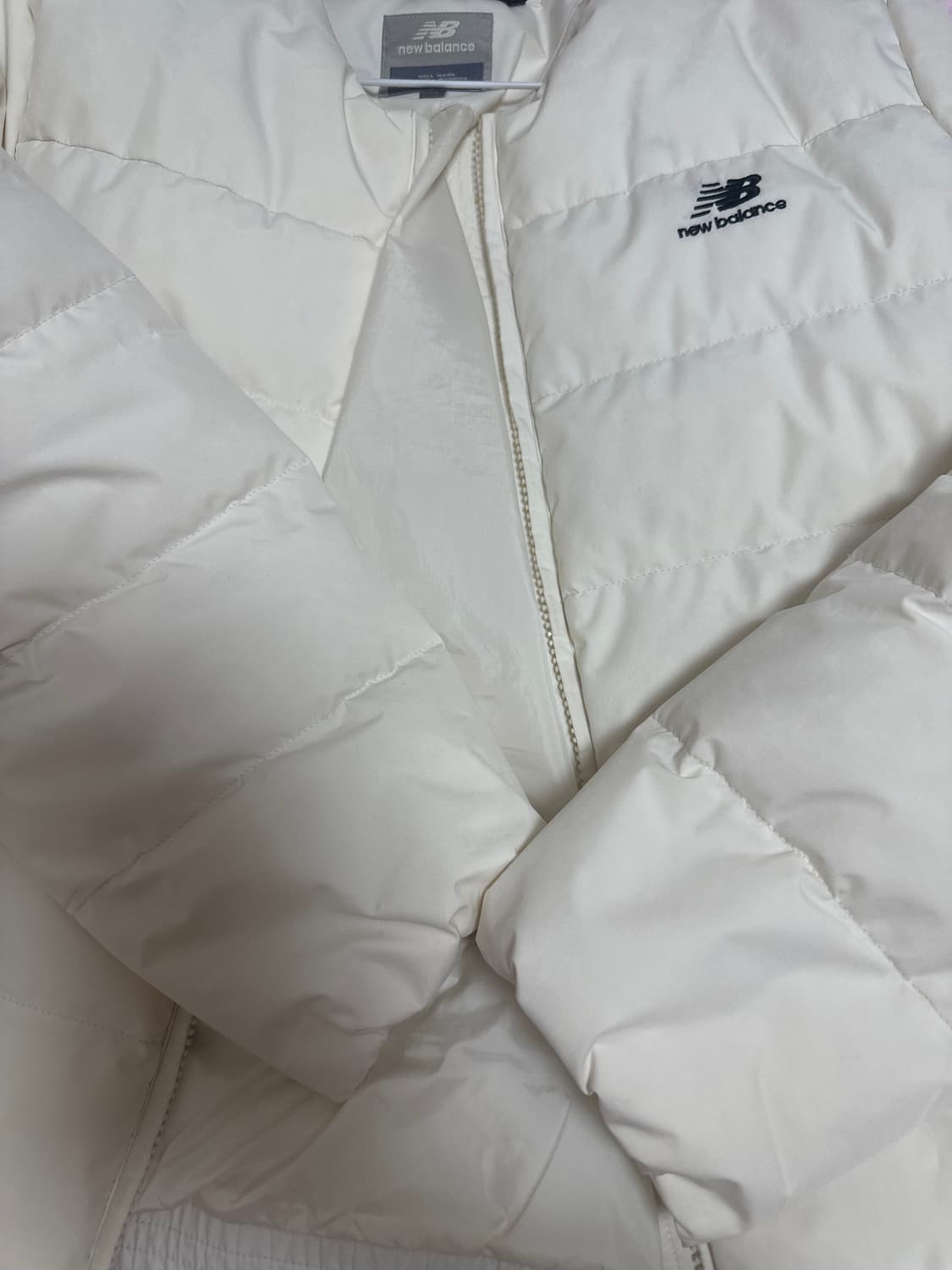 뉴발란스 경량패딩 상품이미지3