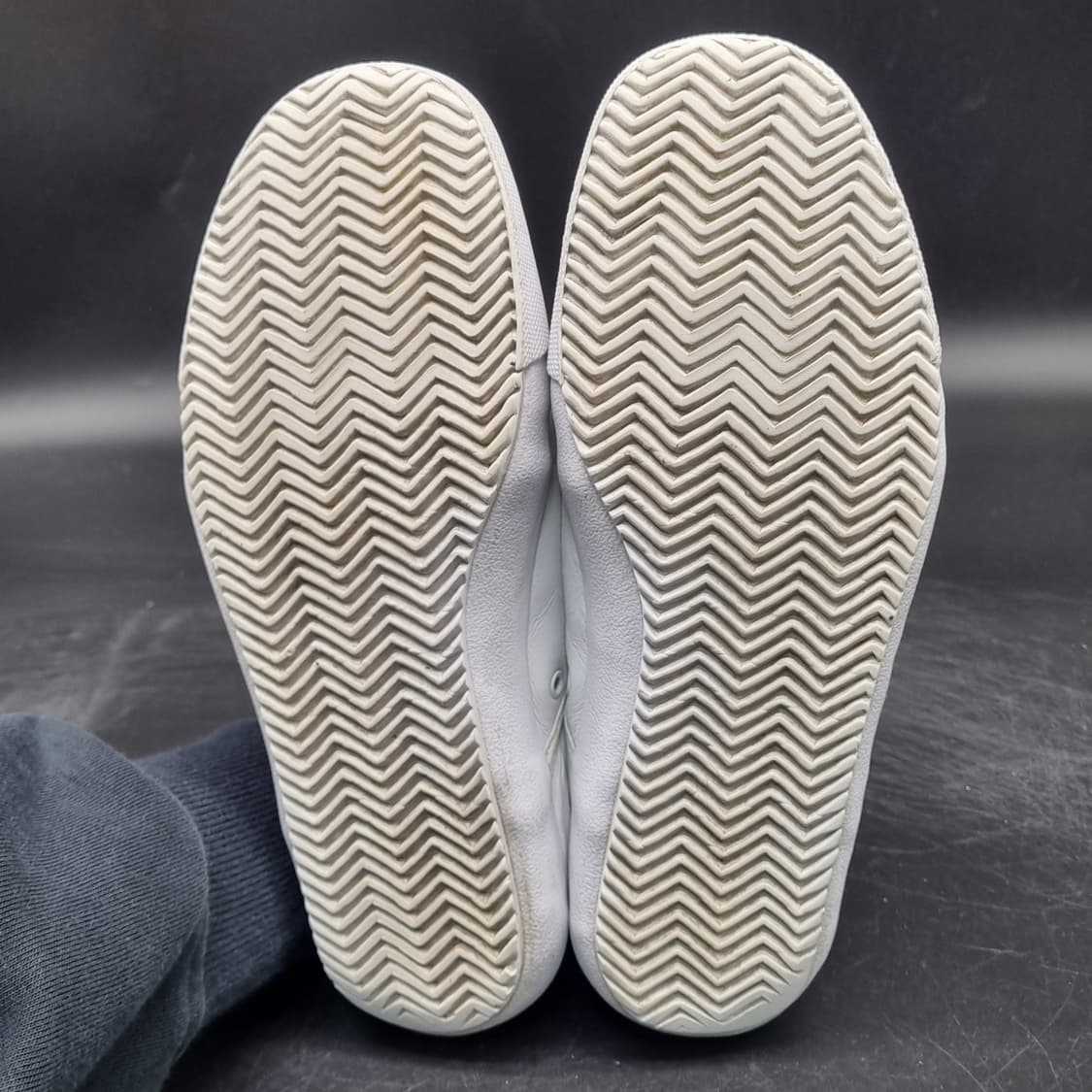 라코스테 콘테스트 스니커즈 39.5 250 상품이미지3