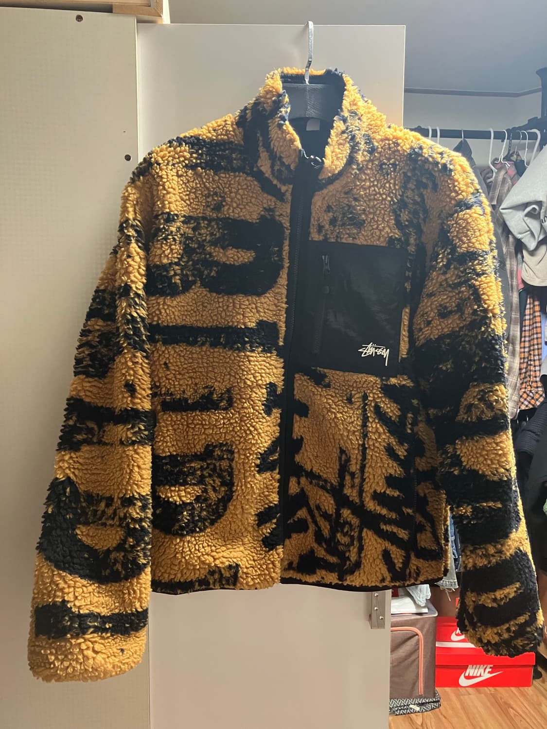 [L]새상품 스투시 쉐르파 리버시블 자켓 스탬프 옐로우 상품이미지3