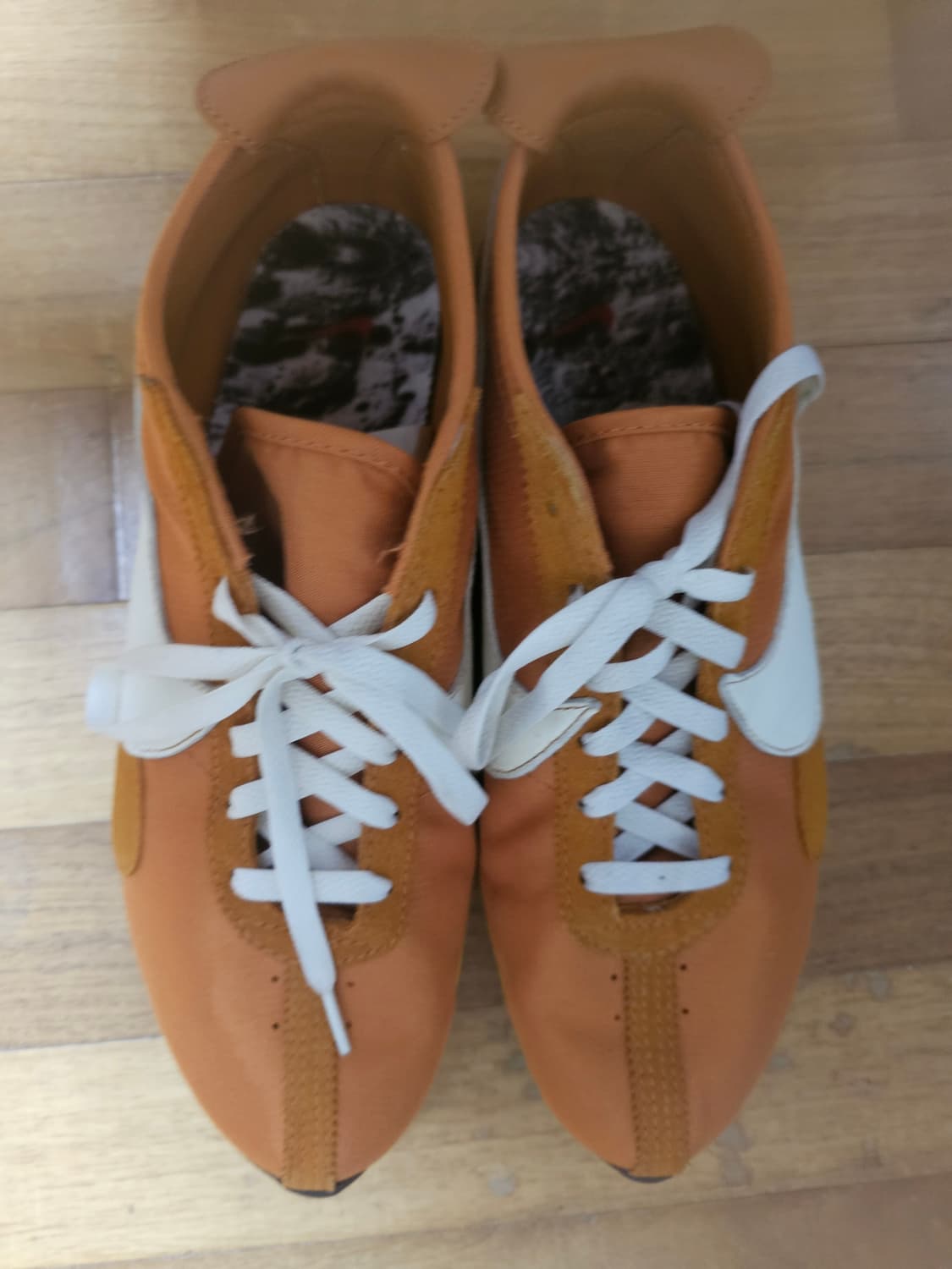 나이키 문레이서 모나크 300사이즈 상품이미지1