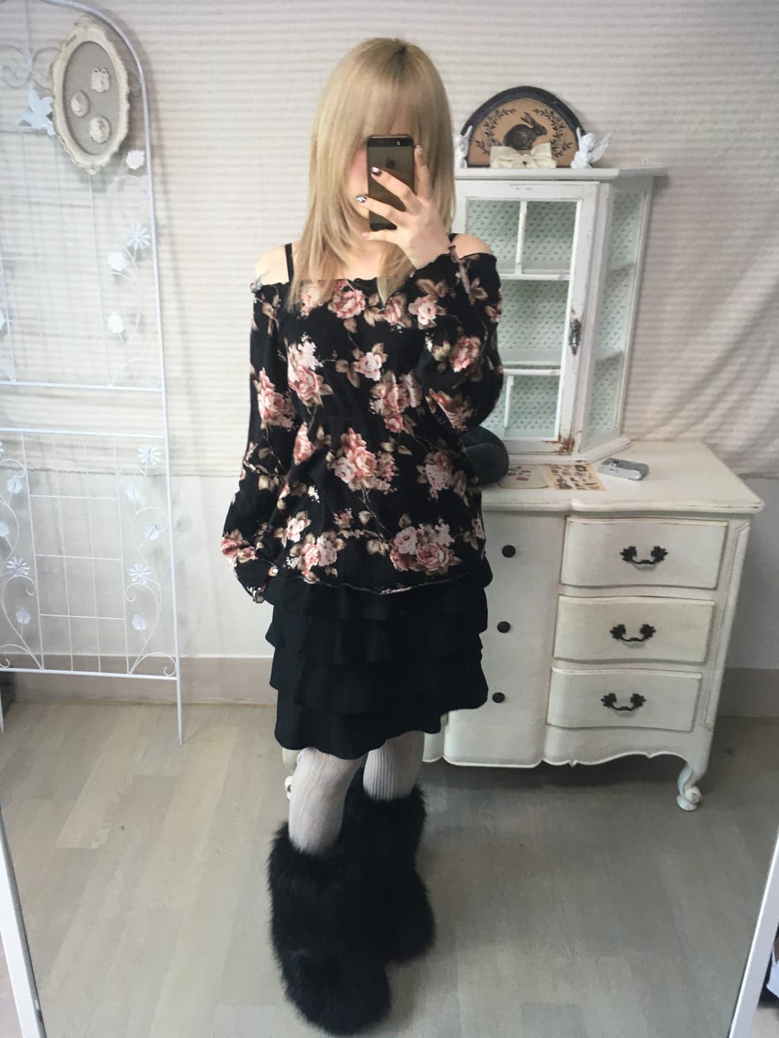 빈티지 블랙 플라워 롱슬리브 블라우스 상품이미지4