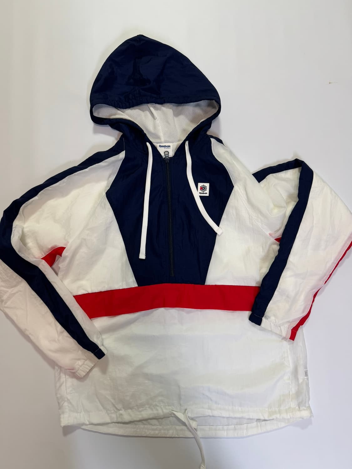 리복 일본판 바람막이 후드 반집업(M사이즈) 상품이미지1