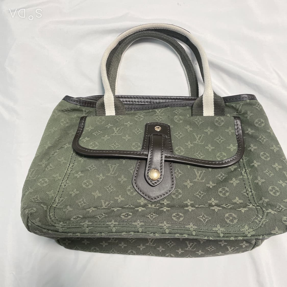 루이비통 모노그램 카키 숄더백 상품이미지1