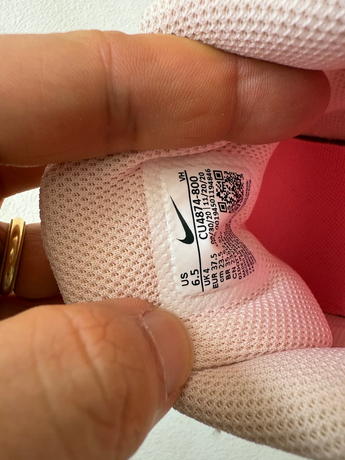 [235]나이키(NIKE) 라이즈 스니커즈 상품이미지9