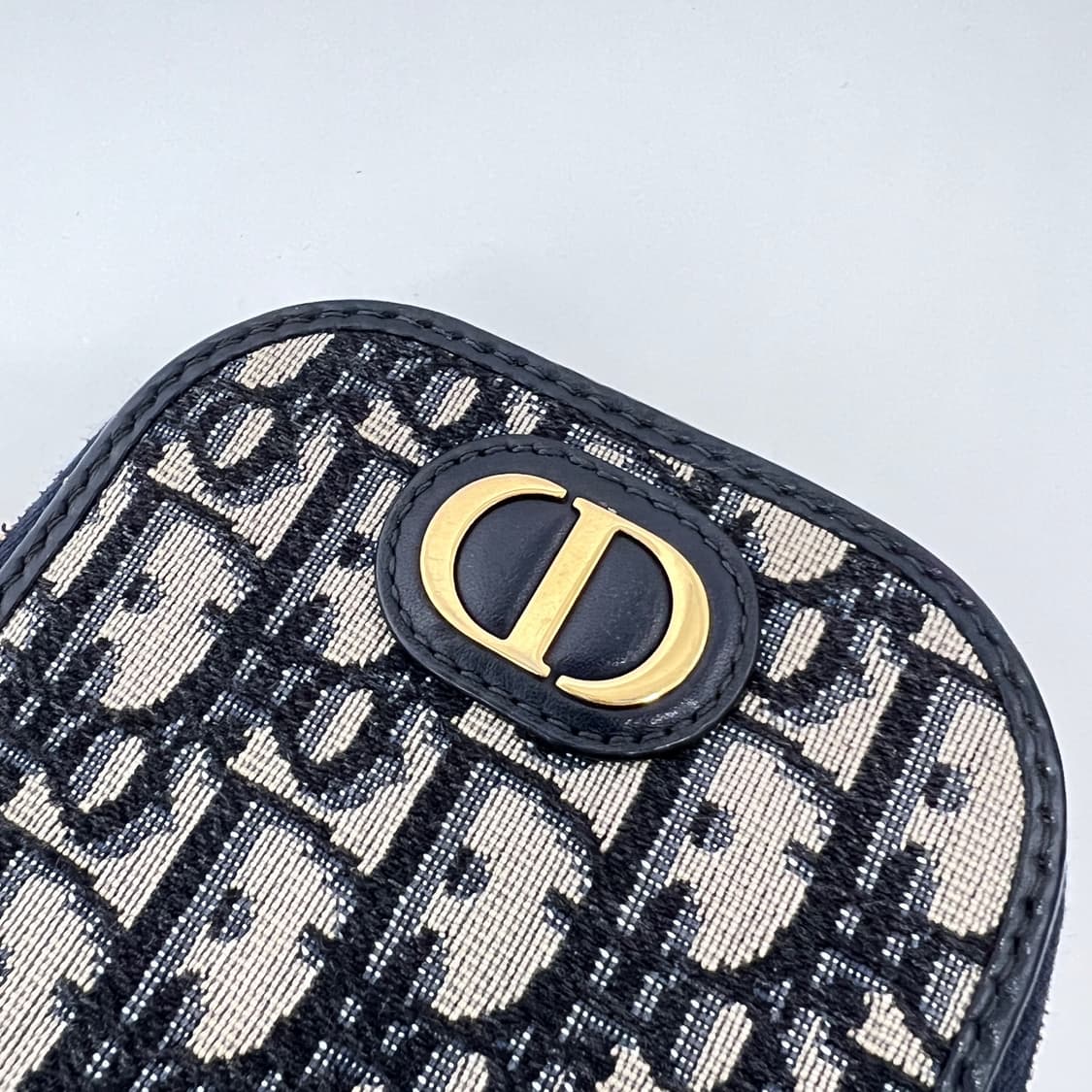 디올 오블리크 30 몽테인 폰 홀더 체인 크로스백 (S2114UTZQ) 상품이미지5