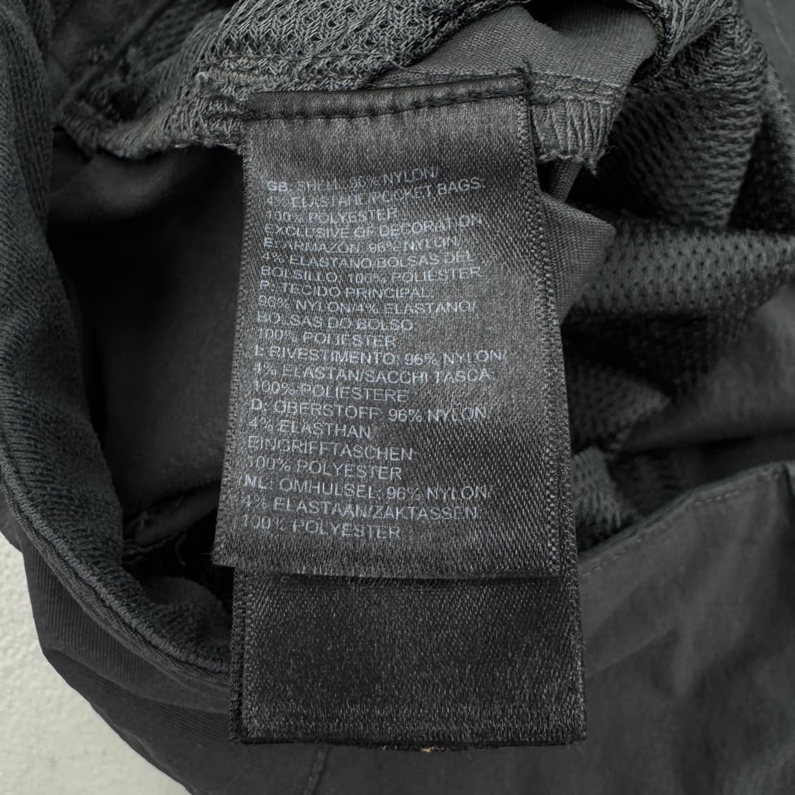 노스페이스 고프코어 벨티드 분리형 나일론 팬츠 상품이미지10