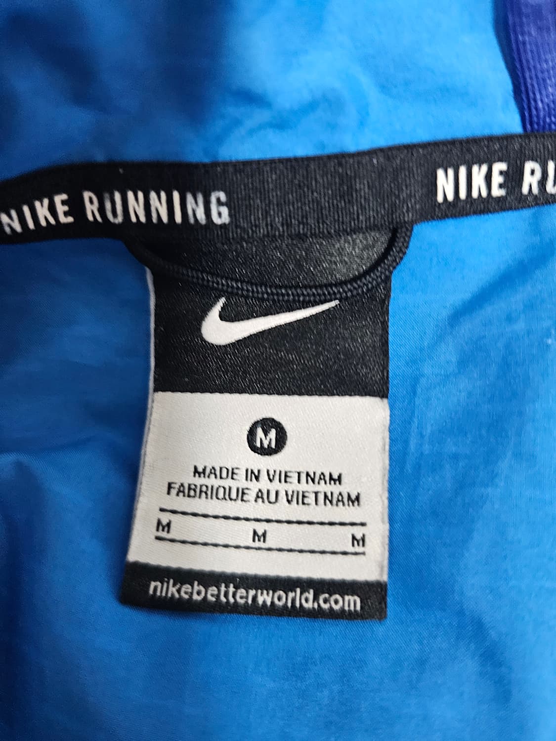 나이키 러닝 바람막이 M 상품이미지3