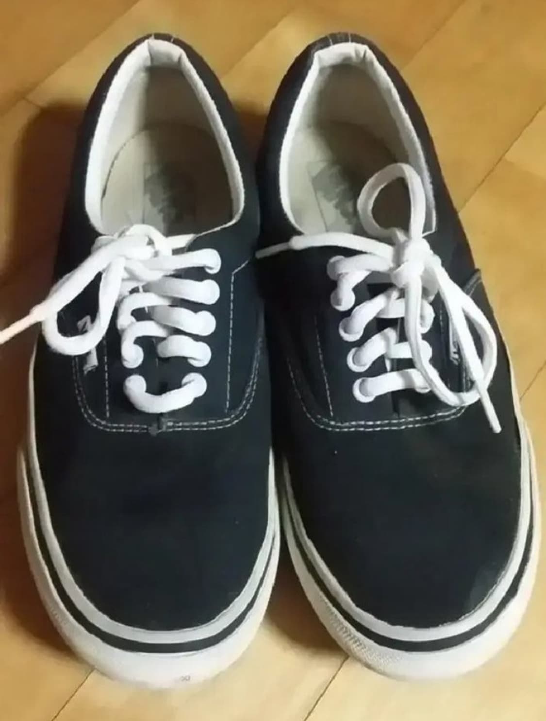 VANS 반스 V95 클래식 검흰 265 상품이미지2