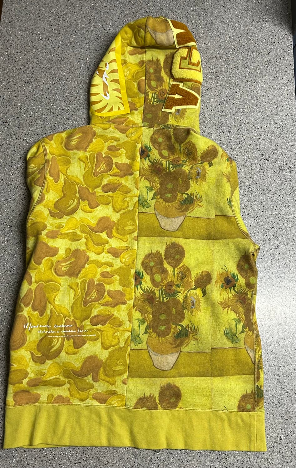 BAPE 반고흐 해바라기 샤크 후드집업 XL 판매합니다. 상품이미지3