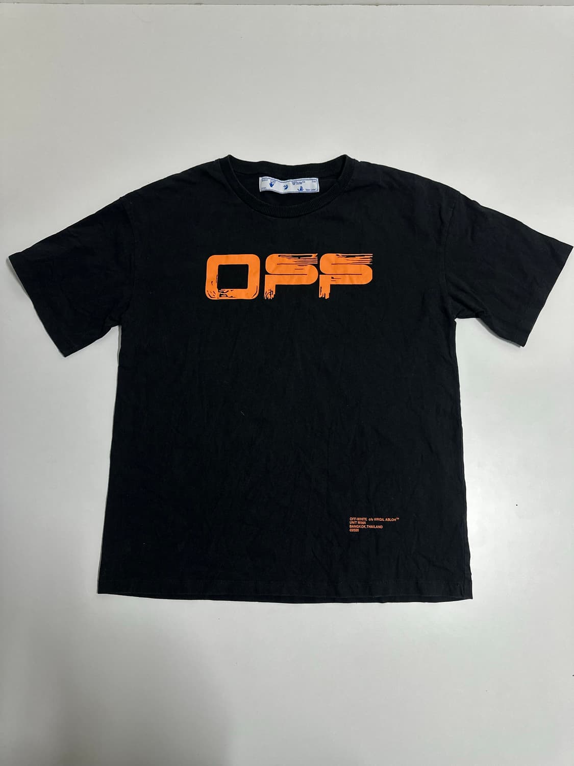 오프화이트 블랙 오렌지 그래피티 반팔티 M 상품이미지2