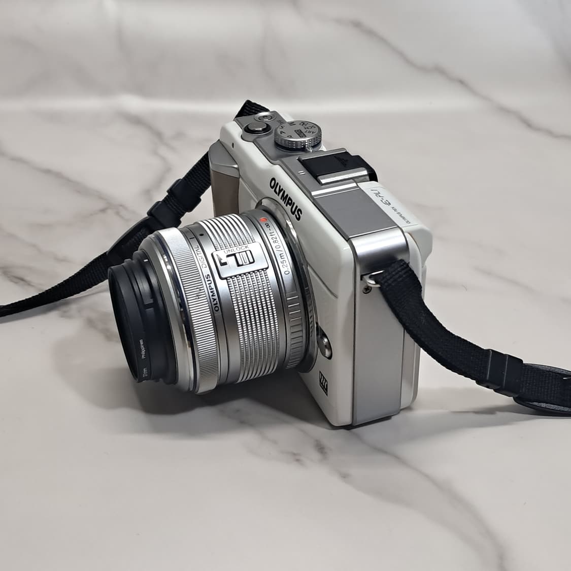 하자있음! 올림푸스 PEN E-PL1 /14-42mm 렌즈 상품이미지3