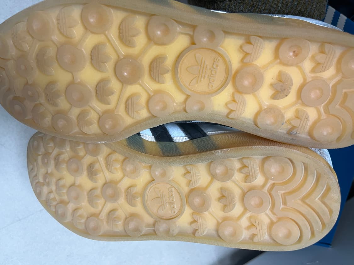 아디다스 배드버니 가젤 인도어 260 상품이미지4