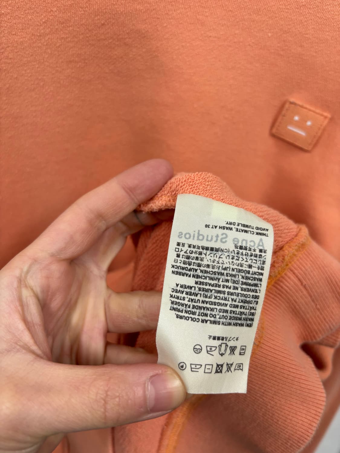 아크네스튜디오 페이스로고 맨투맨 상품이미지6