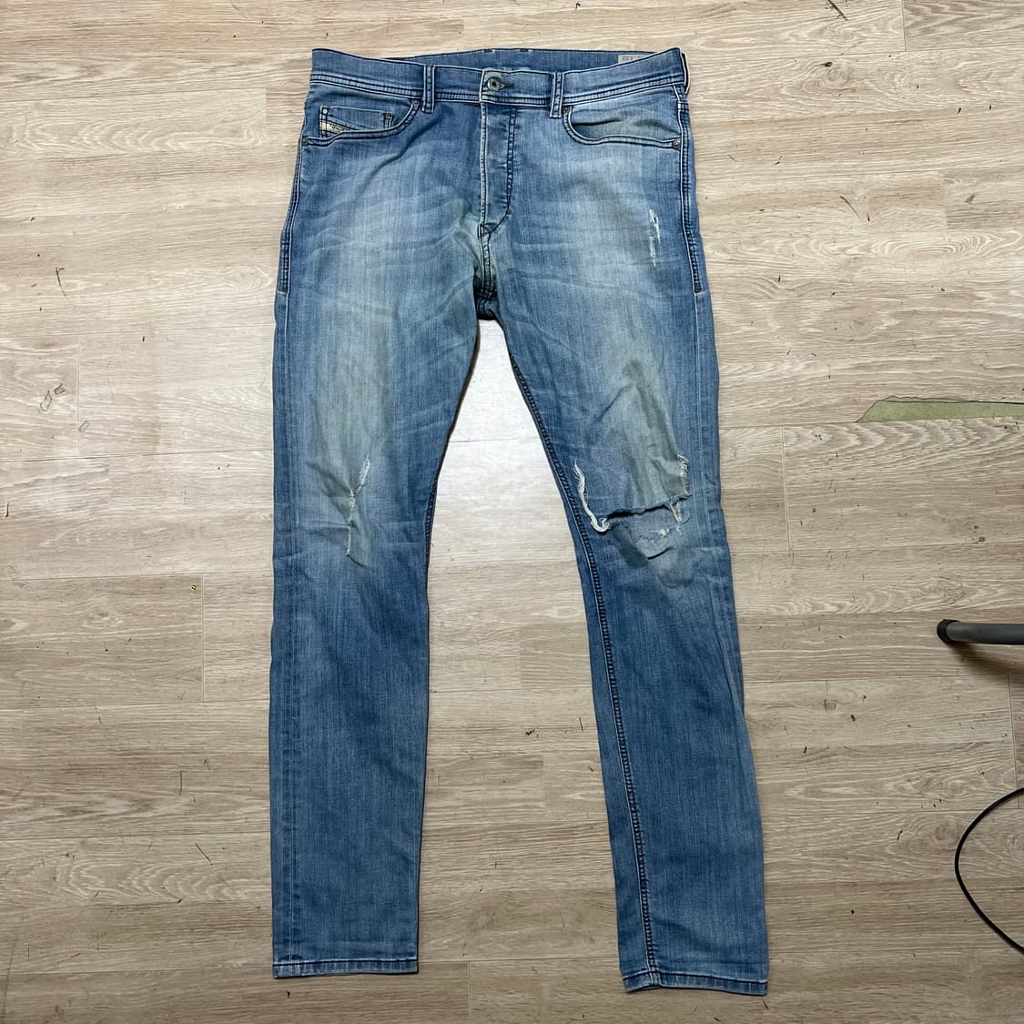 디젤 워싱 데미지 디스트로이드 데님팬츠 청바지 [중청] 34 상품이미지1