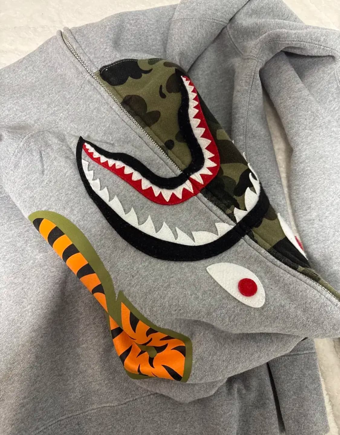 BAPE 샤크 후드집업 상품이미지4
