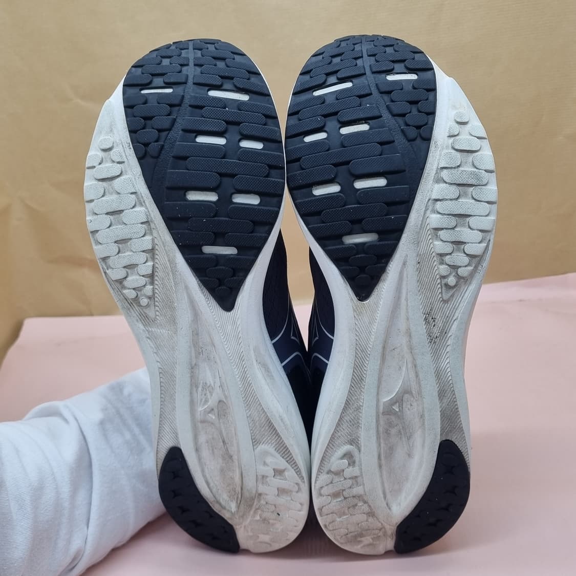 미즈노 에스페문저 남성런닝화 270 상품이미지3