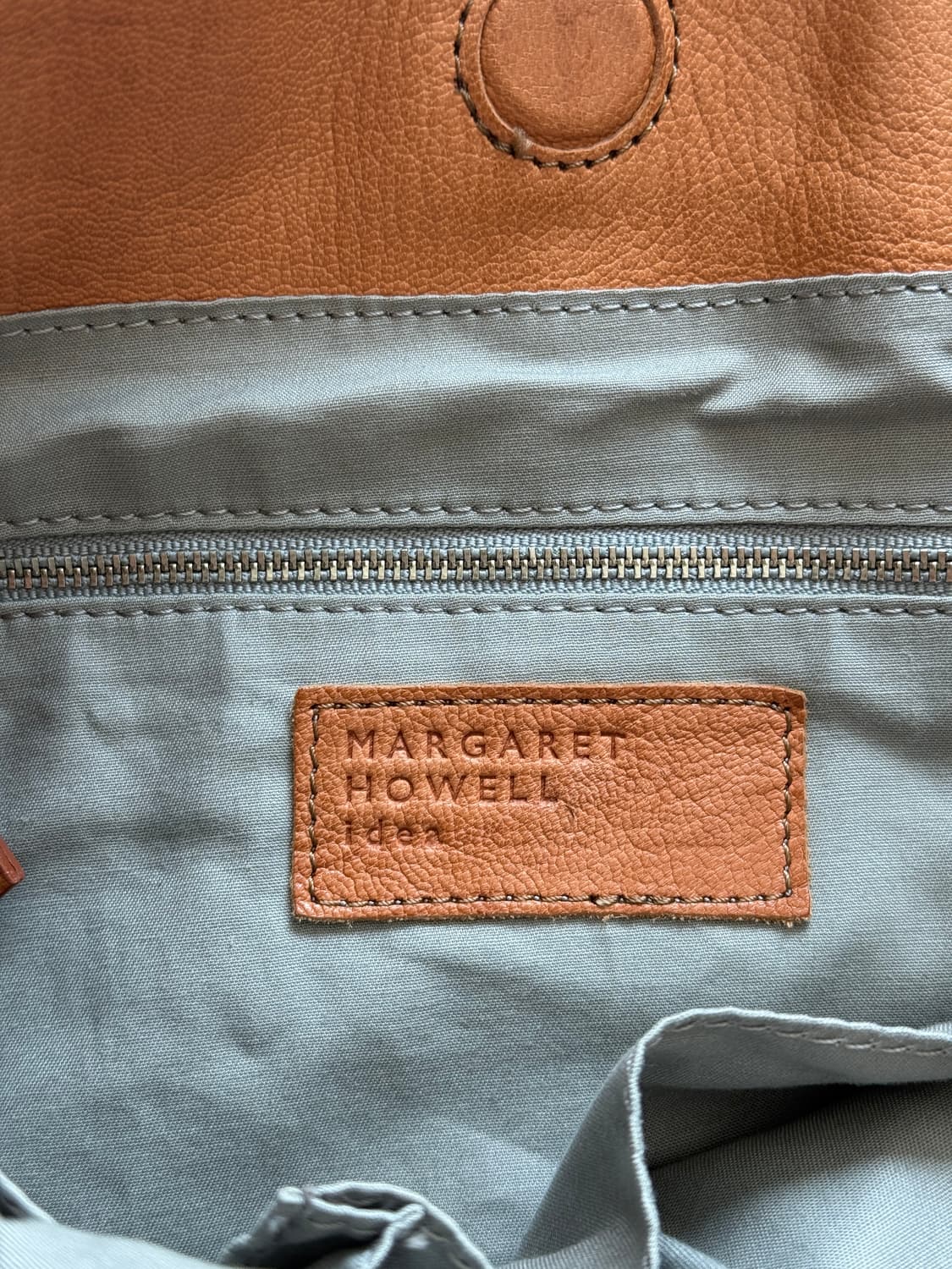 마가렛호웰 크로스백 헬멧백 /가죽 상품이미지3