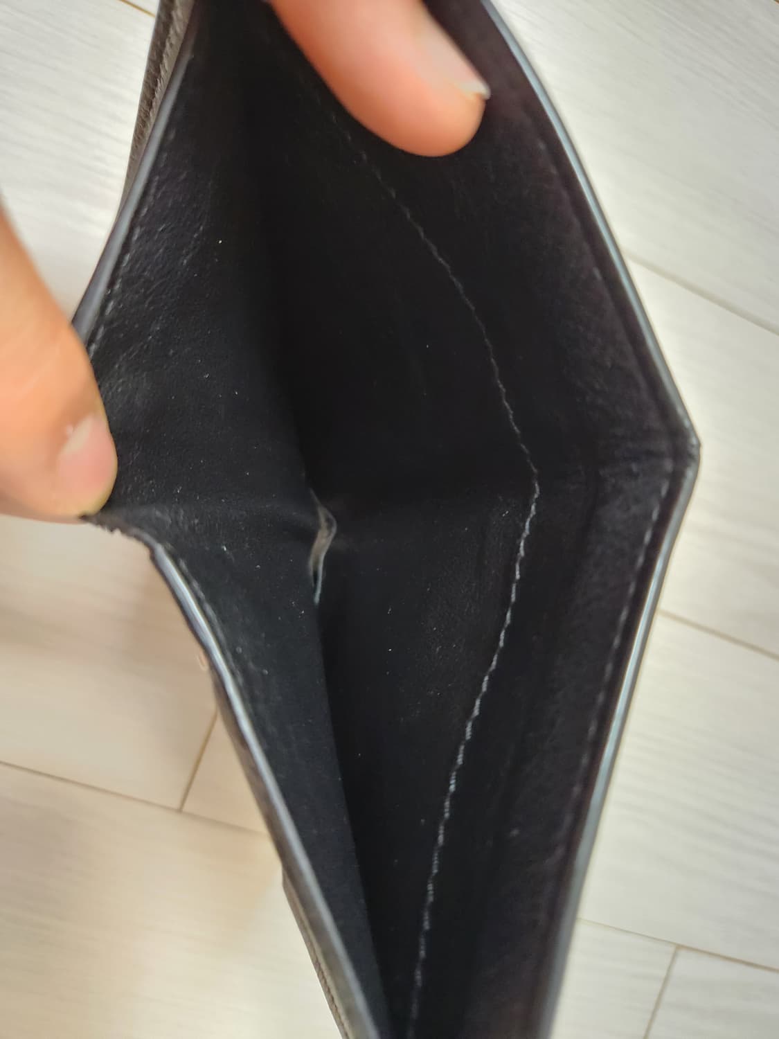 생로랑 에디 지갑 상품이미지3