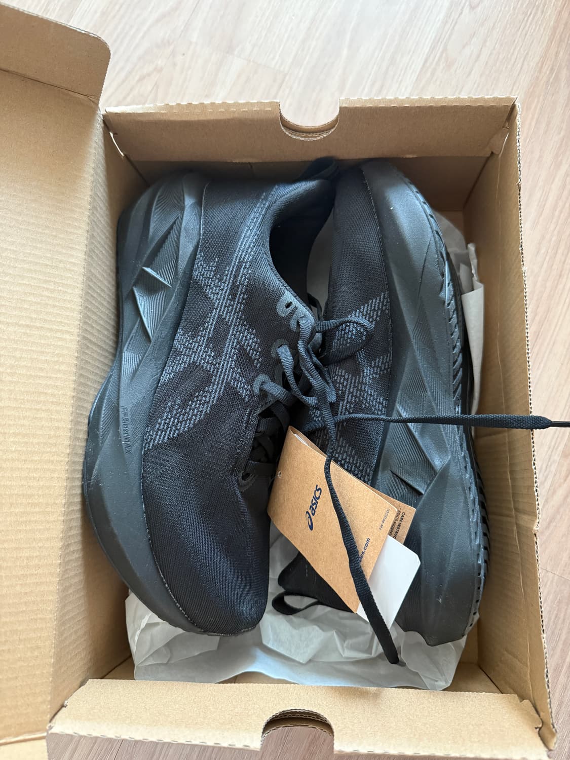 아식스 노바블라스트5  상품이미지1