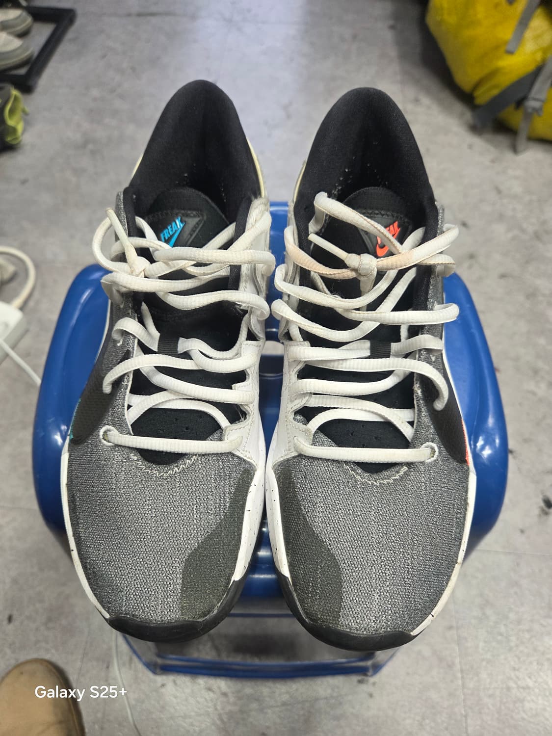 나이키 줌프릭   255 상품이미지1