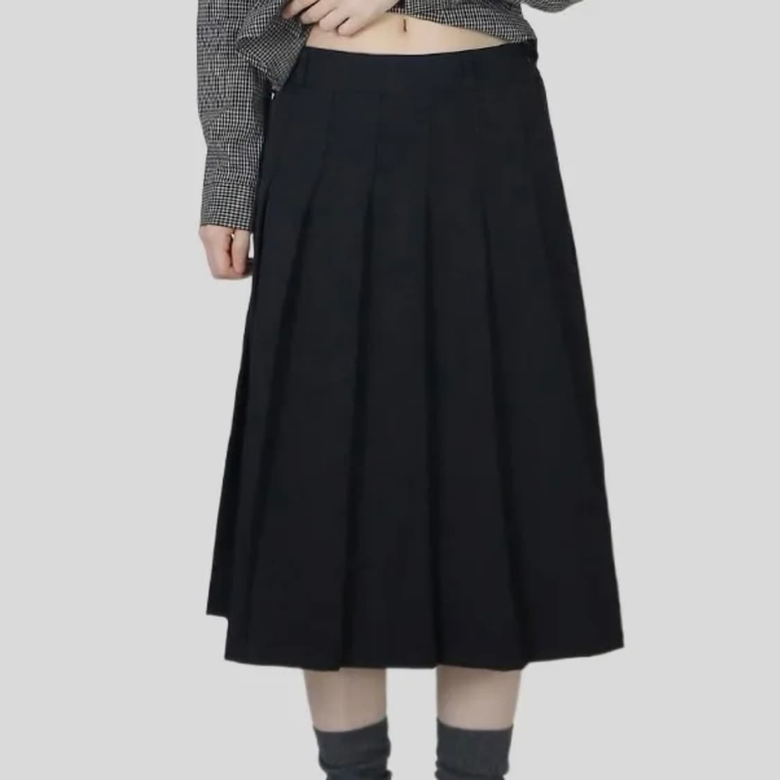 플리츠 뒷밴딩 미디 스커트 블랙 상품이미지2