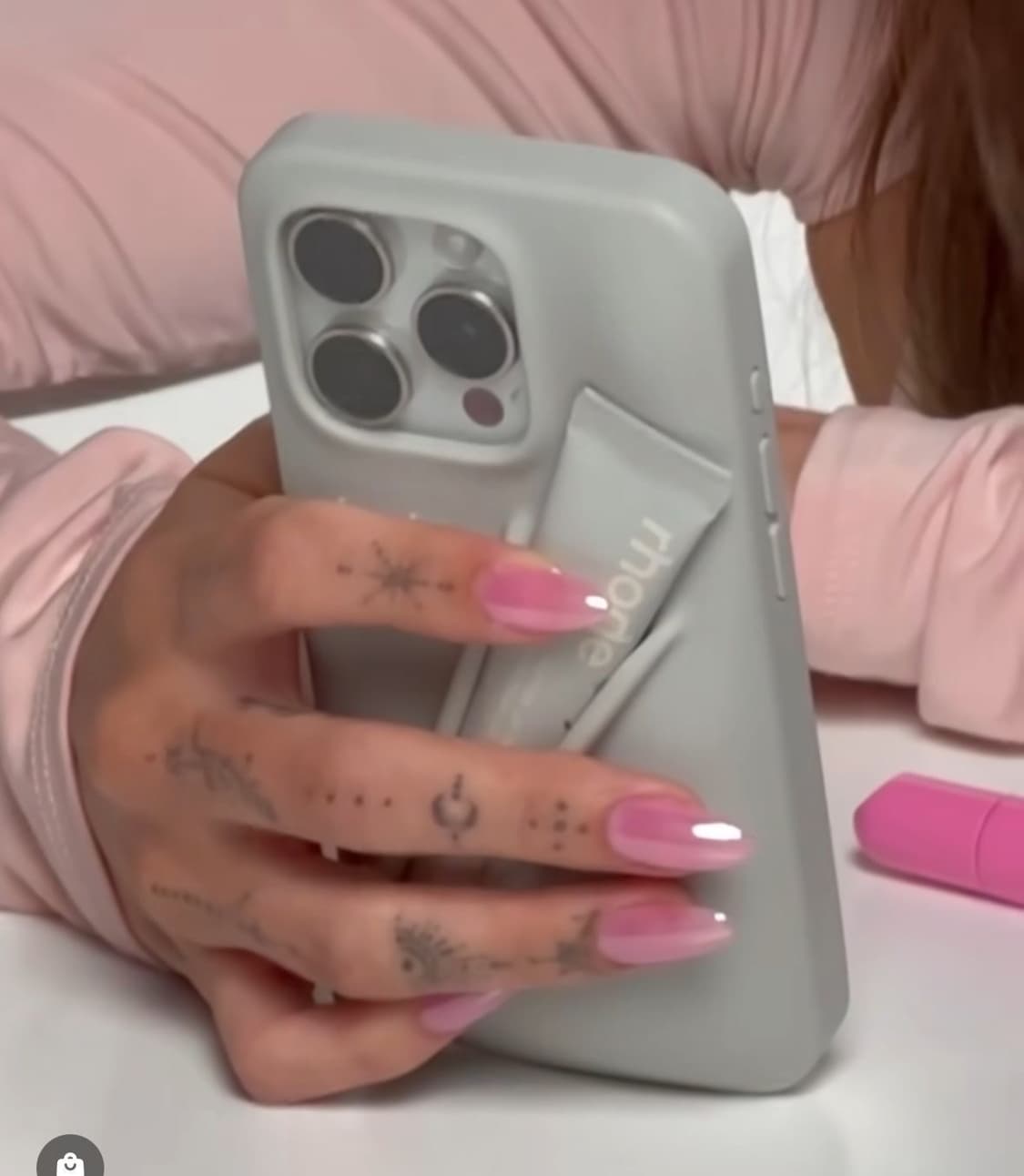 Rhode iphone 15 PRO case 헤일리비버 로드 폰케이스 상품이미지2