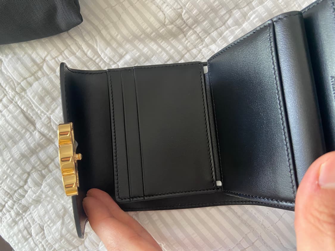 셀린느 여성반지갑 새상춤 상품이미지6