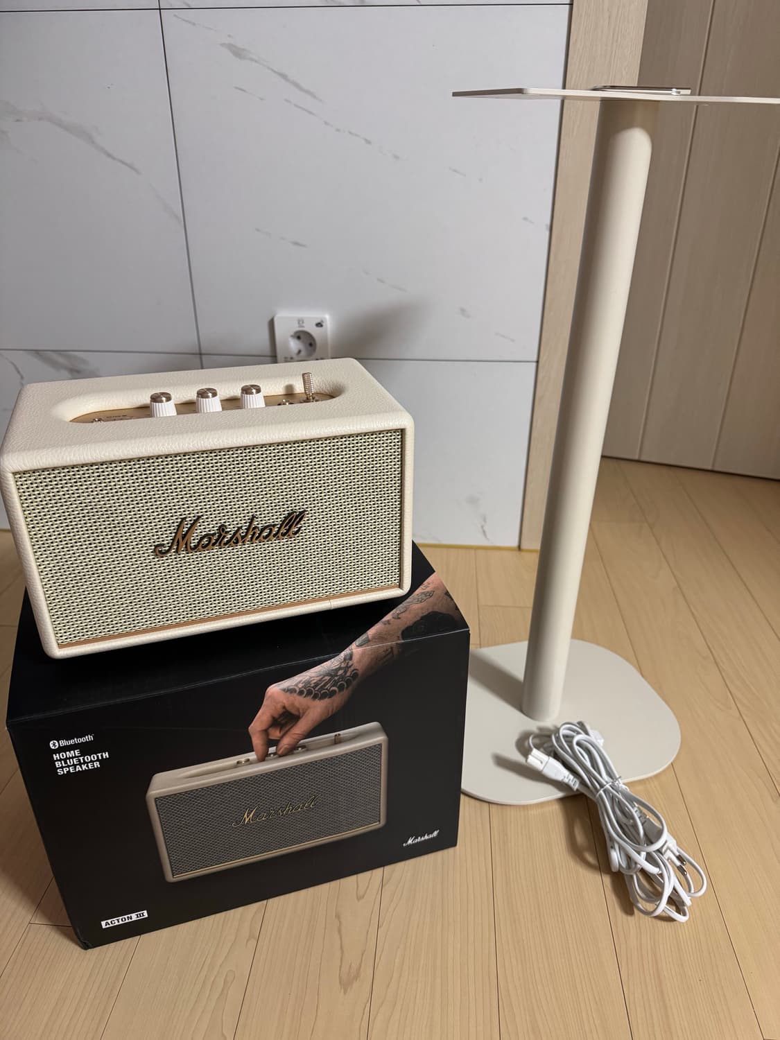 마샬 액톤3 (거치대 포함) 상품이미지3