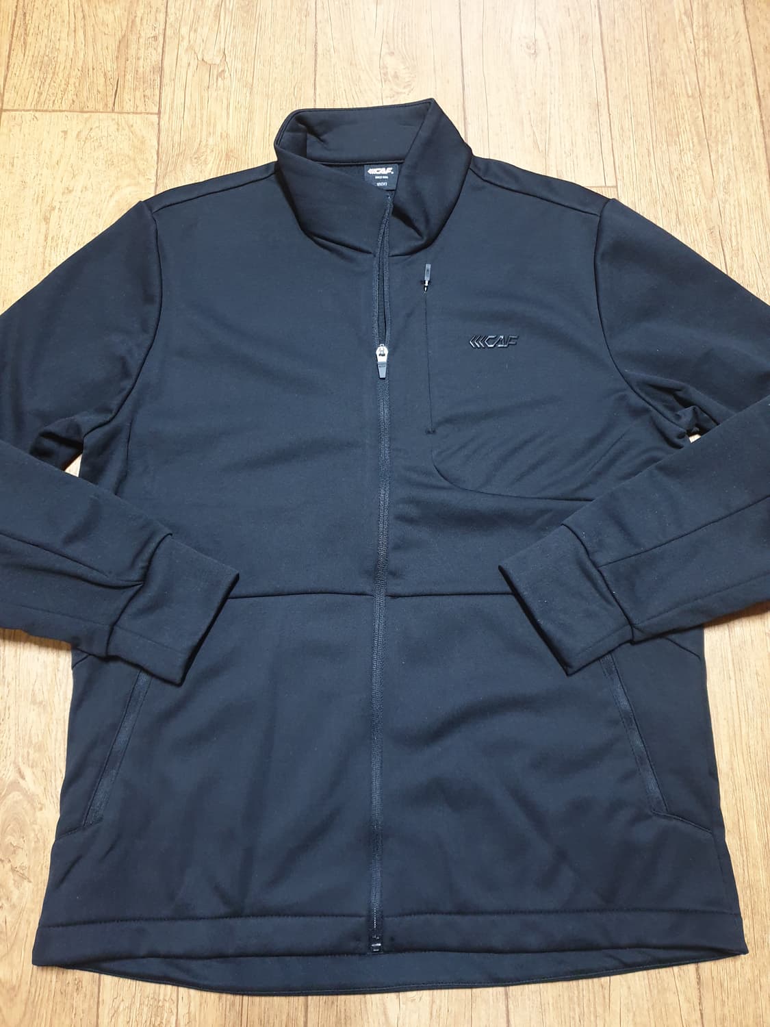 1191 르까프 운동복 집업 95 사이즈입니다 상품이미지2