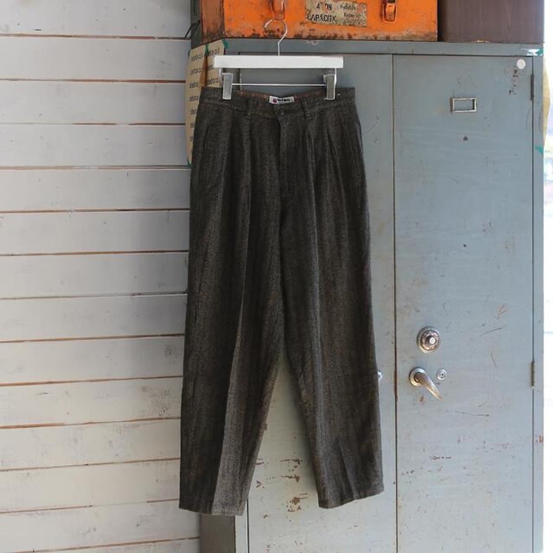 (착용컷) EDWIN 클래식 모직 팬츠 (남성용 30) 상품이미지3
