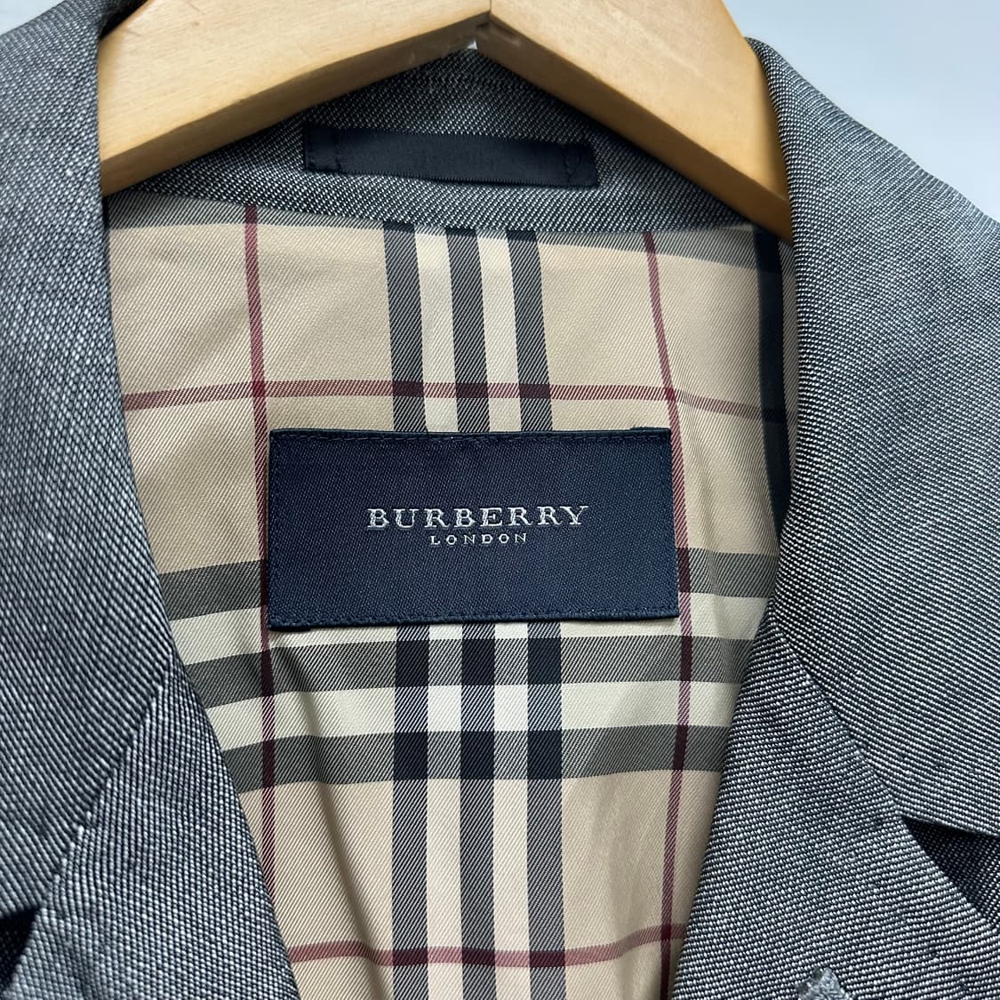 버버리 실크 린넨 자켓 상품이미지4